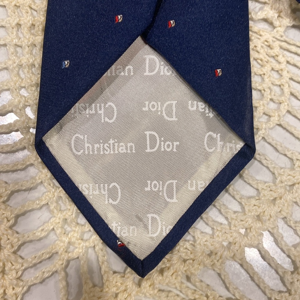 Vintage Christian Dior Tie Made in USA 3” Wide 95% Poly/5% Silk - Picture 3 of 6
